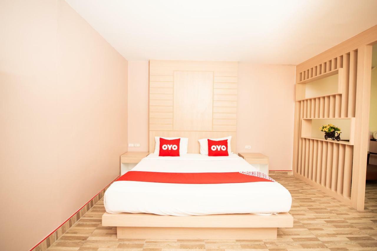 Oyo 343 Wanna Marine Hotel Patong Екстериор снимка