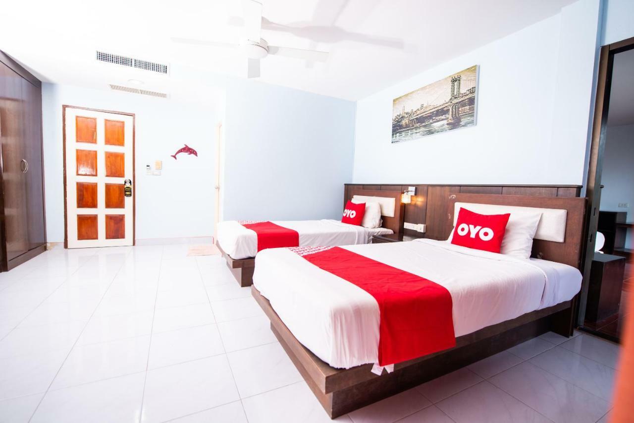 Oyo 343 Wanna Marine Hotel Patong Екстериор снимка